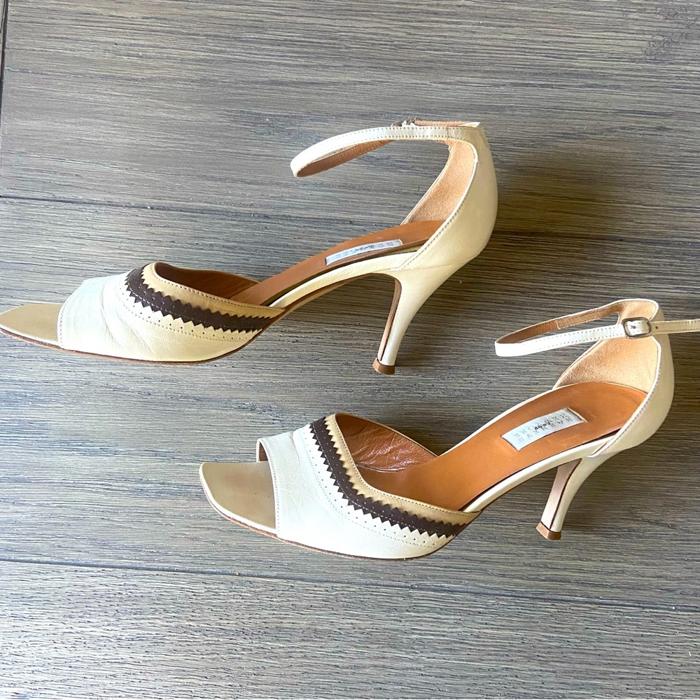 BARNEY’S NEW YORK heels with ankle strap 37.5 (7 1/2)